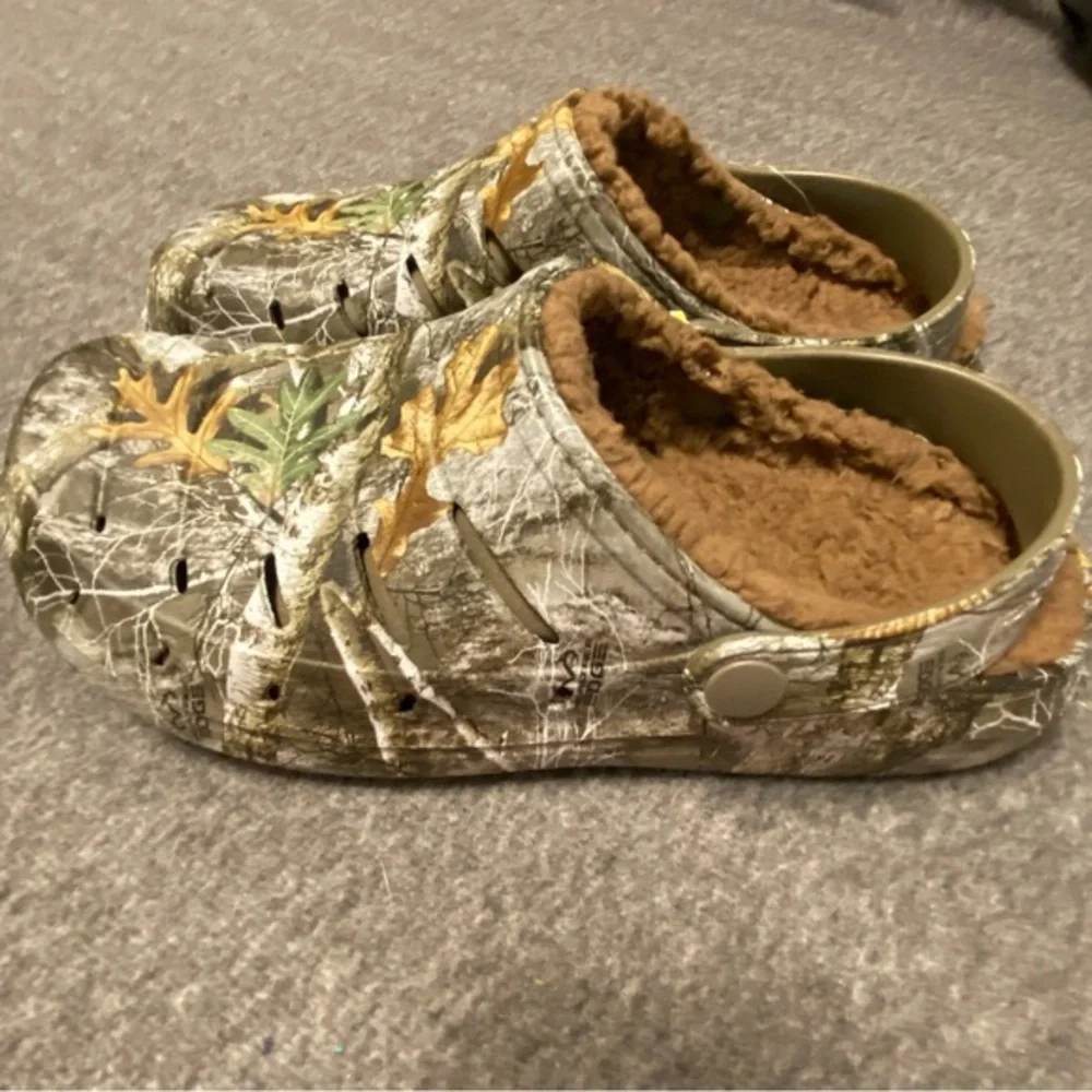 Realtree Shoes Mens Size 8 Lined Clogs Camo Water Active Lifestyle Slip‎ On New